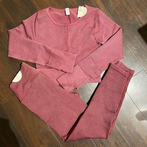 NWT American Eagle - OFFLINE main squeeze waffle set